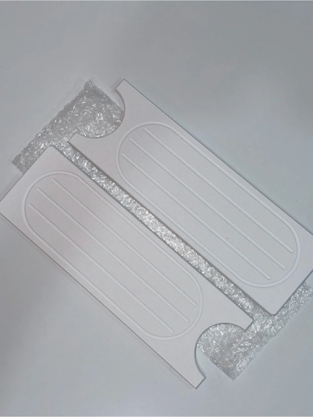 Diatomaceous earth stone faucet mat (sink splash guard).